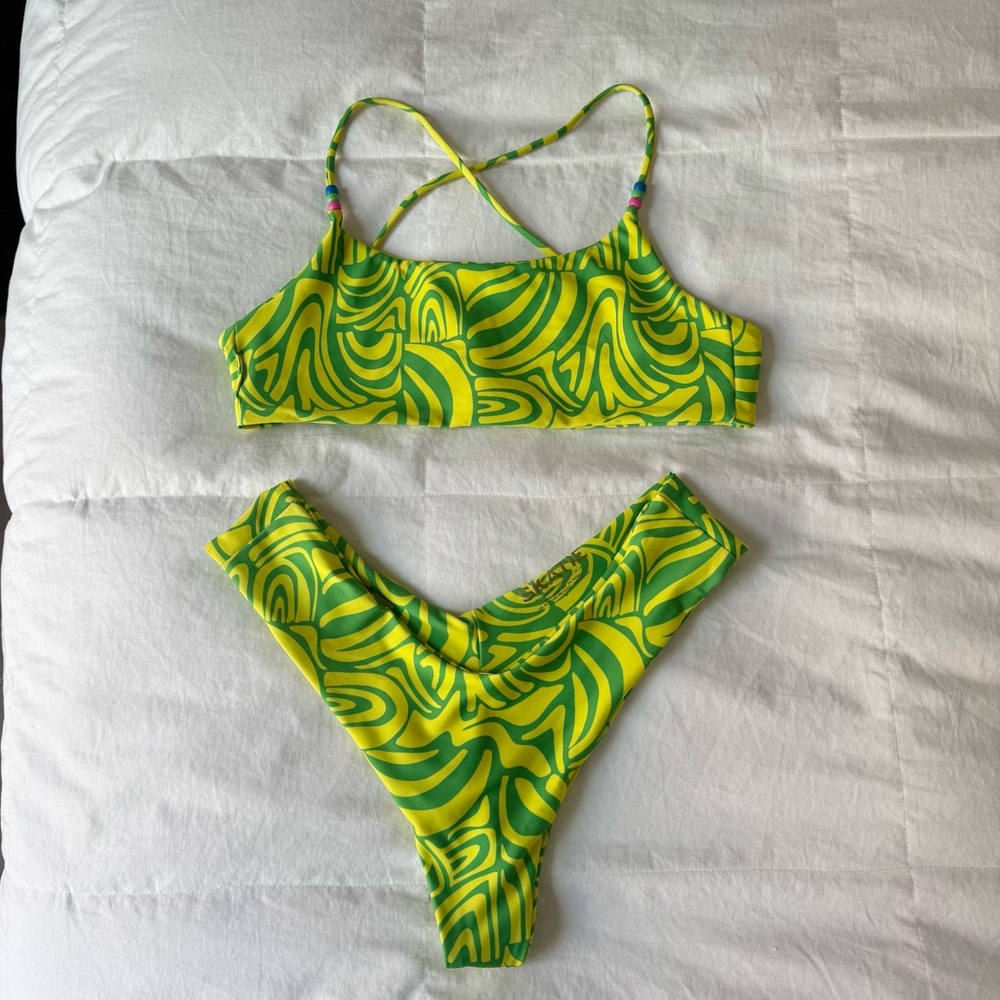 Skatie Bikini Set